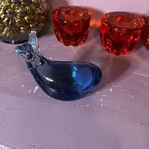 Vintage Hand-Blown Art Glass Cobalt Blue Whale Figurine Paperweight